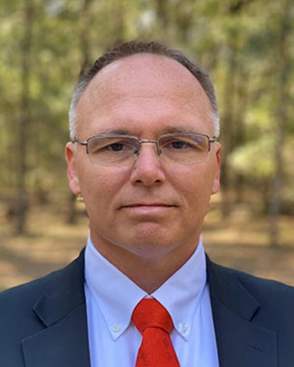 Faculty Member Warren Dixon